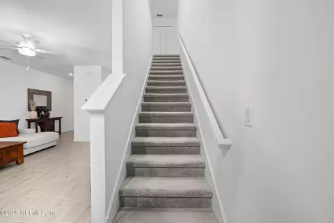 Entry Way - 61 Bramble Ct, Saint Augustine, FL 32092 photo 5 of 7