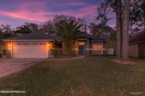 5273 Oxford Crest Dr, Jacksonville, FL 32258