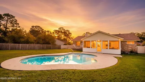 10836 Horse Track Dr, Jacksonville, FL 32257