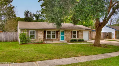 1652 Evergreen Ln, Middleburg, FL 32068