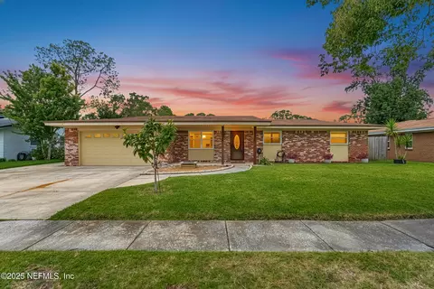 2728 Elisa Dr, Jacksonville, FL 32216
