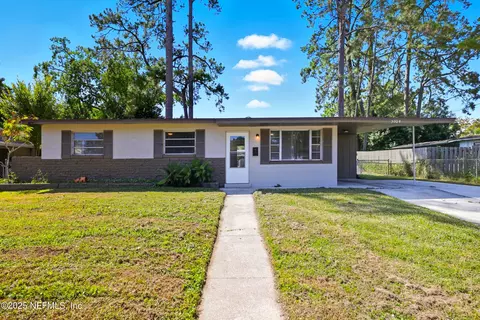 5604 Sabena Rd, Jacksonville, FL 32207