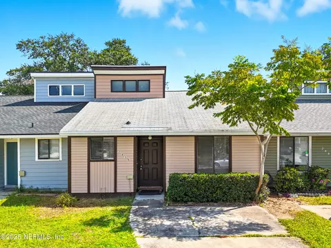 2439 N Seabury Pl, Jacksonville, FL 32246