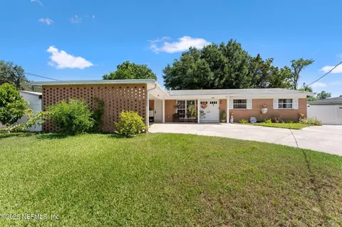 4047 Schirra Dr, Jacksonville, FL 32277