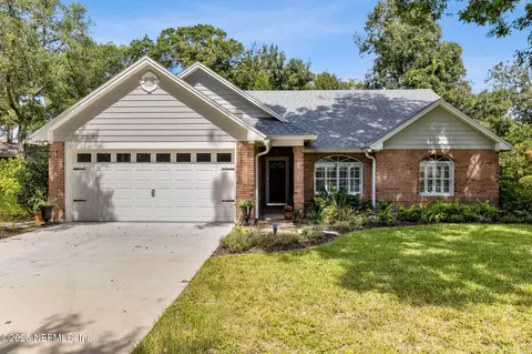 2552 Pirates Bay Dr, Fernandina Beach, FL 32034