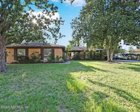 675 Bowie Blvd, Orange Park, FL 32073