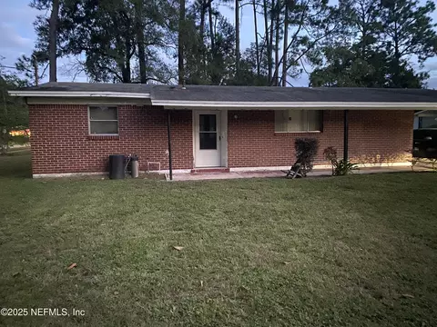 5706 Kinlock Ct, Jacksonville, FL 32219