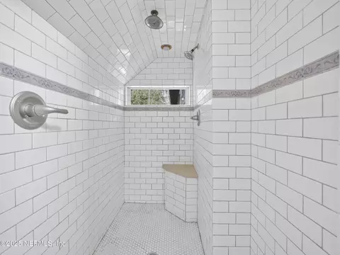 Bath - 66 Weeden St, Saint Augustine, FL 32084 photo 6 of 6