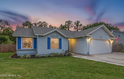 382 Dijon Dr S, Jacksonville, FL 32225