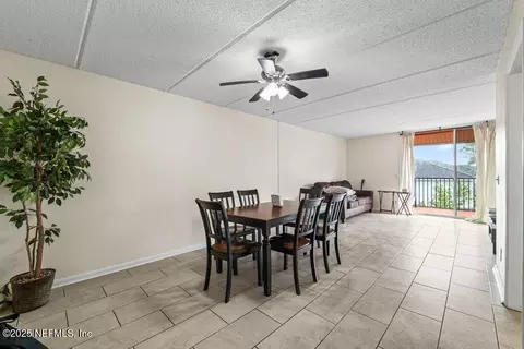 3401 Townsend Blvd #408, Jacksonville, FL 32277