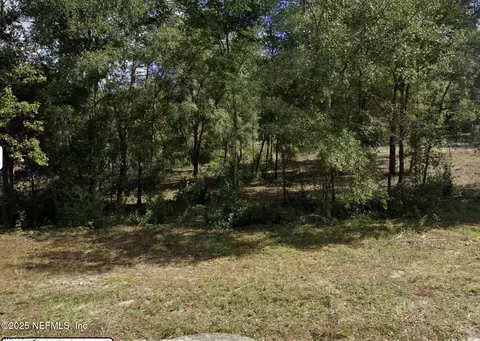 112 Webster St, Interlachen, FL 32148