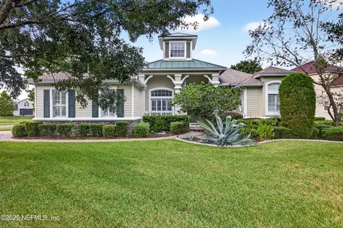 12100 Red Barn Ct, Jacksonville, FL 32226