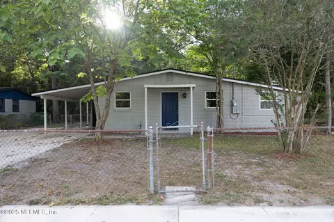 2402 Hugh Edwards Dr, Jacksonville, FL 32210