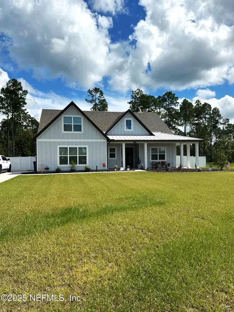 36079 Pitch Ln, Hilliard, FL 32046