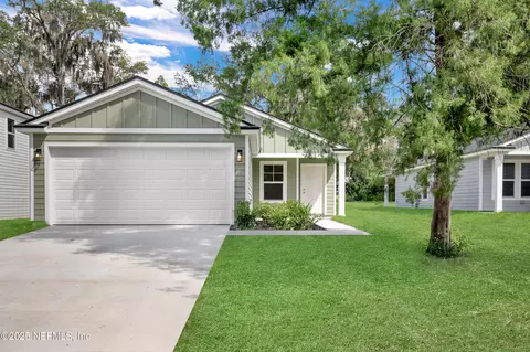 1411 Cleveland Ave, Palatka, FL 32177