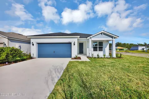 3261 Willowleaf Ln, Green Cove Springs, FL 32043