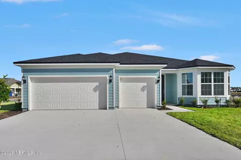 3387 Americana Dr, Green Cove Springs, FL 32043