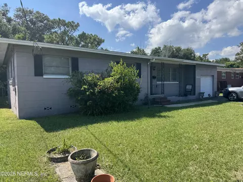 3432 Cesery Blvd, Jacksonville, FL 32277