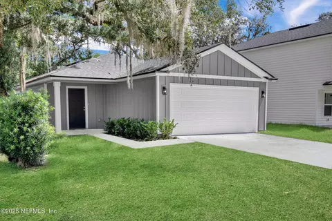 1407 Cleveland Ave, Palatka, FL 32177