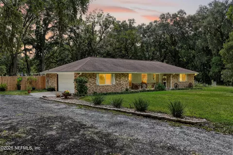 6049 Taylor Rd, Middleburg, FL 32068
