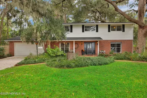 2999 Magnolia Rd, Orange Park, FL 32065