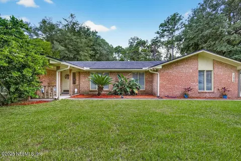 13926 Spanish Point Dr, Jacksonville, FL 32225