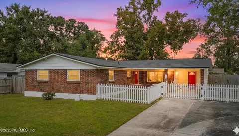 491 Clermont Ave S, Orange Park, FL 32073
