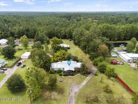 15296 Parete Rd, Jacksonville, FL 32218