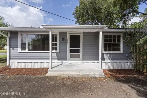 506 Highland Ave S, Green Cove Springs, FL 32043