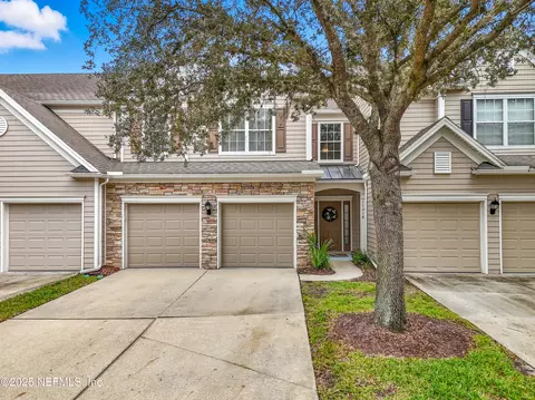 11218 Castlemain Cir N, Jacksonville, FL 32256
