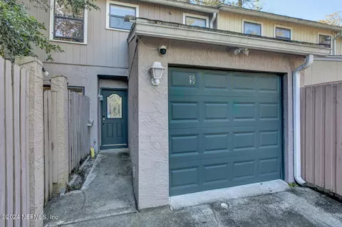 5568 La Moya Ave #9, Jacksonville, FL 32210