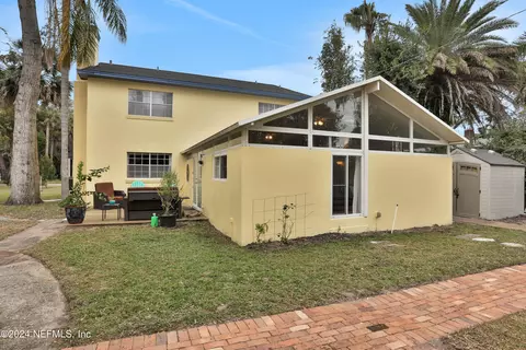 Exterior - 29 Nelmar Ave, Saint Augustine, FL 32084 photo 6 of 10