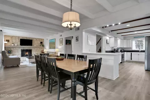 Dining - 29 Nelmar Ave, Saint Augustine, FL 32084 photo 1 of 6
