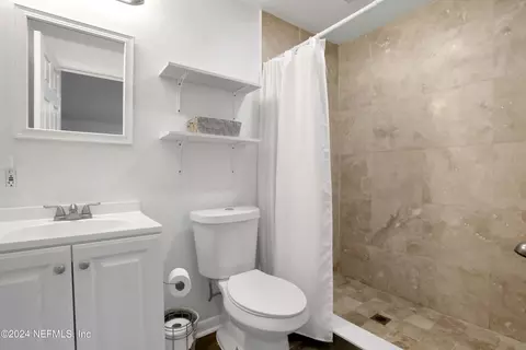 Bath - 29 Nelmar Ave, Saint Augustine, FL 32084 photo 6 of 7