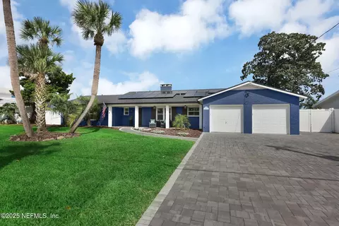 14615 Plumosa Dr, Jacksonville, FL 32250