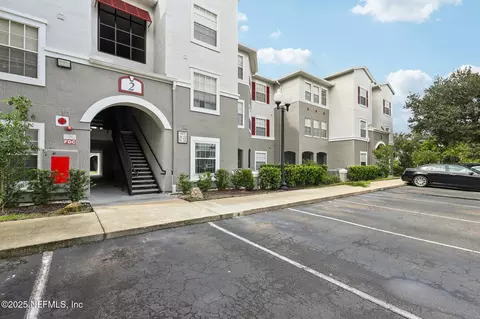 3591 S Kernan Blvd #206, Jacksonville, FL 32224