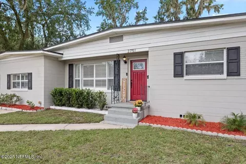 2751 Emily Ln, Jacksonville, FL 32216