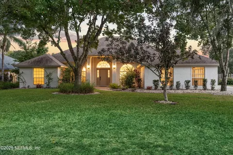 144 Nottingham Dr E, Saint Johns, FL 32259