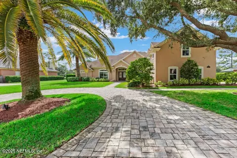 12538 Turnberry Dr, Jacksonville, FL 32225