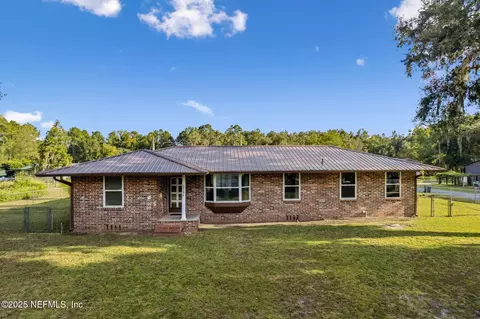 29194 St Marys Cir, Hilliard, FL 32046