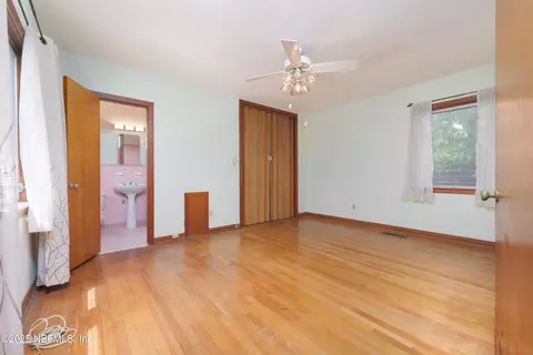 Bedroom - 4 Fletcher Ln, Saint Augustine, FL 32084 photo 6 of 8