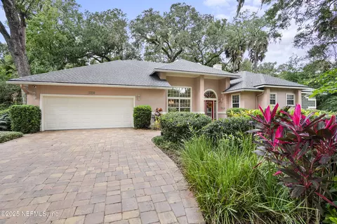 2314 Oceanwalk Dr W, Atlantic Beach, FL 32233