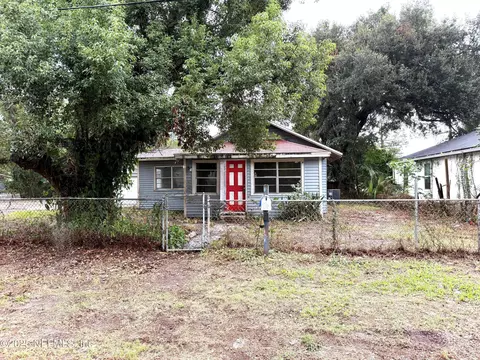9143 Madison Ave, Jacksonville, FL 32208