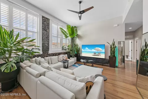 2525 College St #1311, Jacksonville, FL 32204