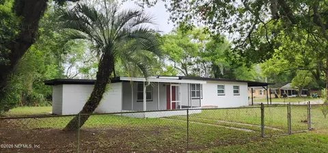 8223 Brackridge Blvd S, Jacksonville, FL 32216