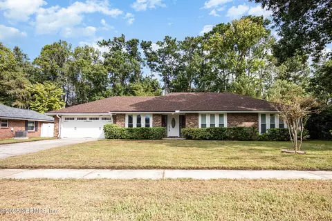 2549 Stonebridge Dr, Jacksonville, FL 32223