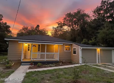 7746 Calvin St, Jacksonville, FL 32208