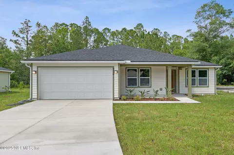 860 Center St N, Baldwin, FL 32234