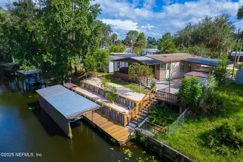 134 Magnolia St, Satsuma, FL 32189