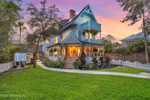 268 St George St, Saint Augustine, FL 32084